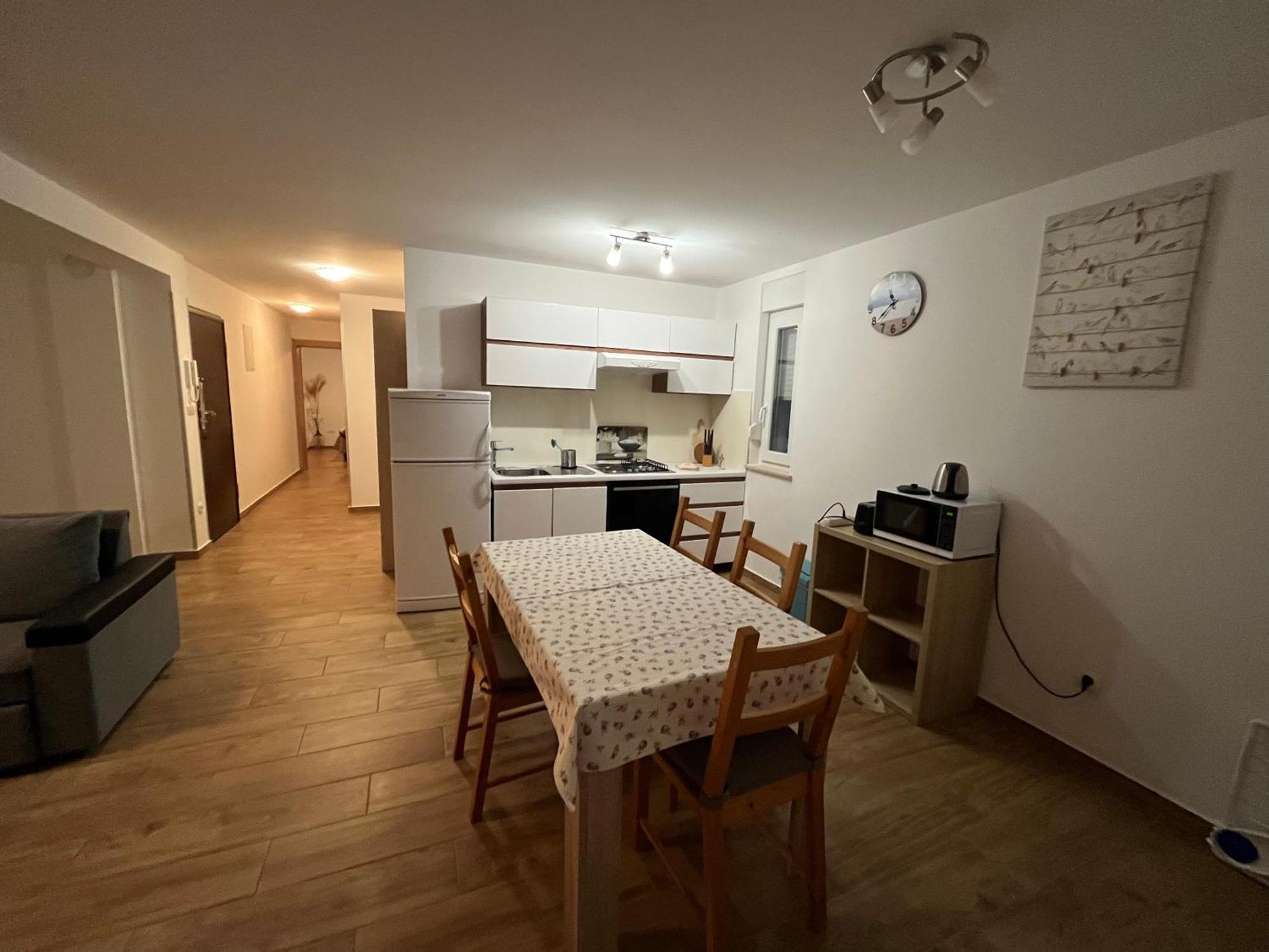 Apartments Amore บัชกา ภายนอก รูปภาพ