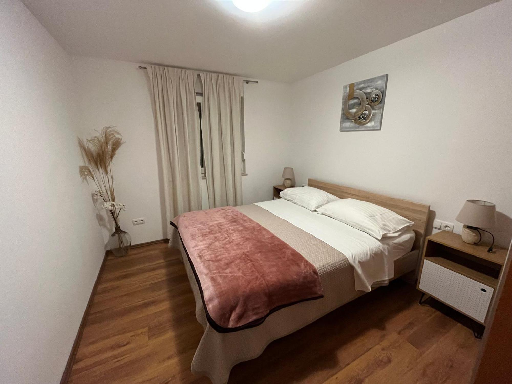 Apartments Amore บัชกา ภายนอก รูปภาพ