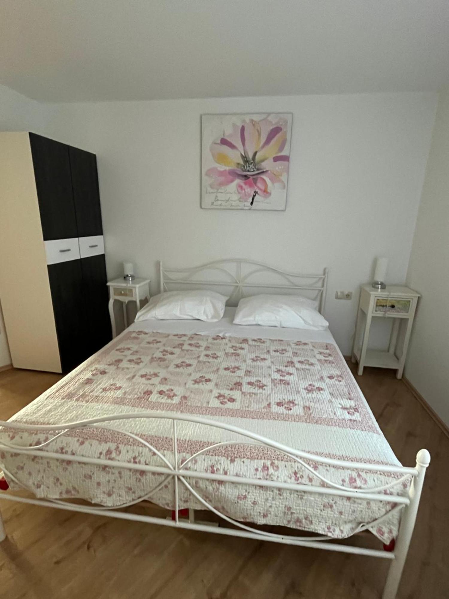Apartments Amore บัชกา ภายนอก รูปภาพ