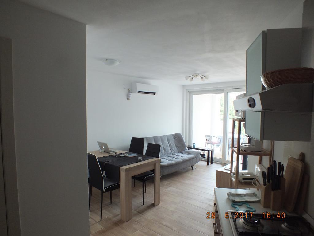 Apartments Amore บัชกา ภายนอก รูปภาพ
