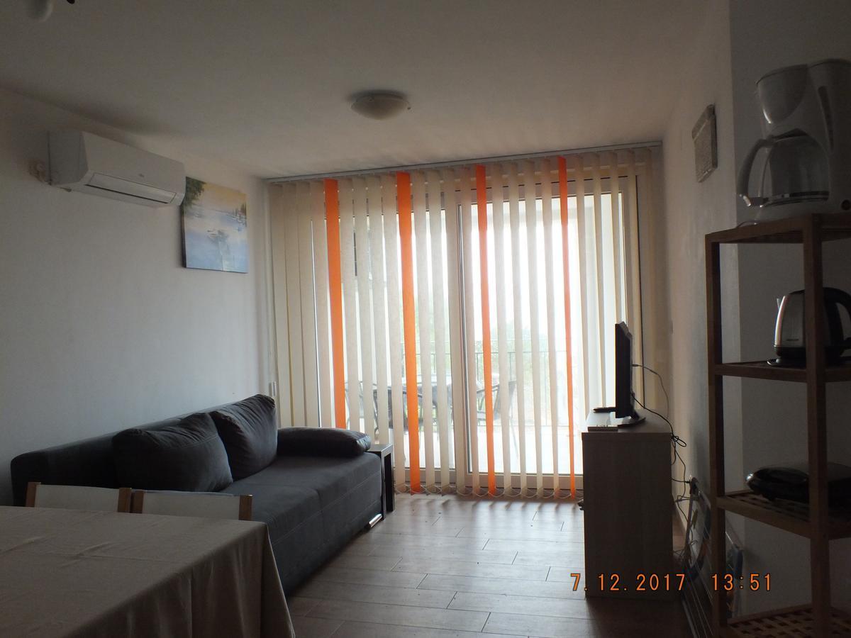 Apartments Amore บัชกา ภายนอก รูปภาพ